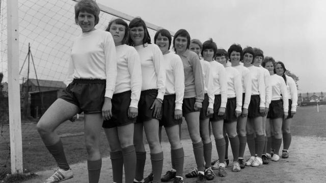 网页版登录入口-【观察】钞能力助推，英国人怎么花钱搞好女足