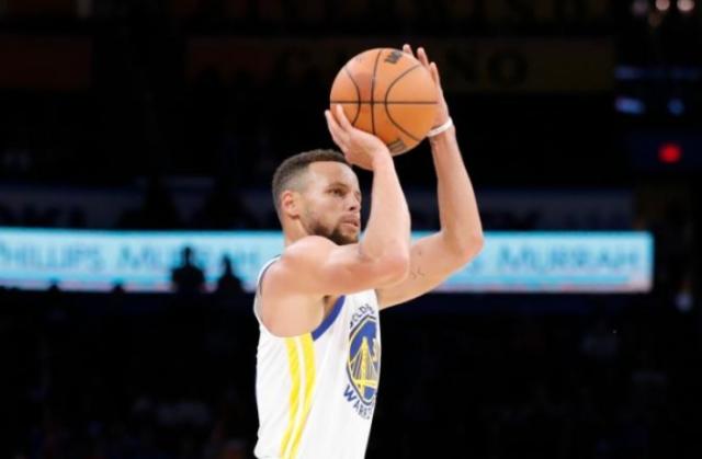 app下载-【观察】新赛季勇士起飞 靠的不只是无所不能的库里